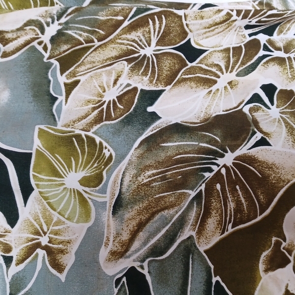 Gary's Island Green Floral Womans Topsize Medium - Picture 4 of 4